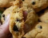 Foto langkah ke 8 dari resep Butter cookies chocochips.
