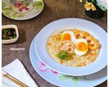 Foto langkah ke 6 dari resep Bubur Udang Akar Teratai (Lotus Root Shrimp Porridge).