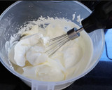 Foto del paso 1 de la receta: Tiramisú fácil sin huevo y sin horno // Tiramisú casero fácil y rápido