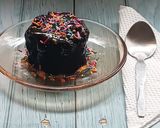 A picture of step 4 of Marmalade and Chocolate Mug cake in Microwave.