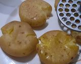 Foto del paso 2 de la receta: Papas chicas o papines a la provenzal (salteados y aplastados)