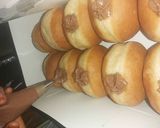 A picture of step 5 of Filled doughnuts.
