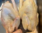 Hình bước làm 1 của món Gà ủ thảo mộc