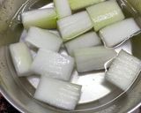 A picture of step 1 of White Pumpkin Sambhar.