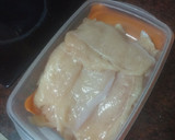 Foto del paso 6 de la receta: Filetes de pollo adobado y a la plancha con papas revolconas