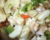 A picture of step 1 of Mix vegetable sabji.