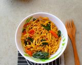 Foto langkah ke 6 dari resep Mie Goreng Batang Talas.