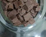 A picture of step 5 of Peanut butter chocolate bar.