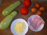 Pastel de calabacín, tomate, york y queso