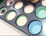 A picture of step 1 of Choco chips muffins (cupcakes).