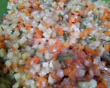Foto langkah ke 6 dari resep Pastel Renyah Isi Ragout.