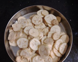 * வாழைக்காய் காரக் கறி*(valaikkai kara curry recipe in tamil) ரெசிபி ஸ்டேப் 1 புகைப்படம்