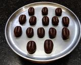 A picture of step 7 of Coffee Bean Cookies !!.