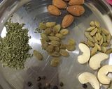 A picture of step 1 of Pan flavor thandai.