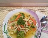 Zöldséges brokkoli leves daragaluskával recept fázis 5 fotója