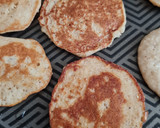 Foto del paso 2 de la receta: Mini pancakes saludables 🥞 de pera y avena 🍐🥣 Hotcakes sin azúcar, sin edulcorante, sin balanza