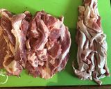 A picture of step 1 of California Farm Fresh Sausages from Toulouse.