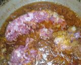 A picture of step 2 of Aloo qeema.