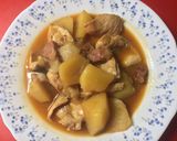 Foto del paso 3 de la receta Pechuga de pollo troceadas en guiso con ibéricos