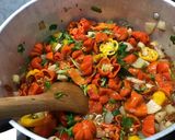 Une image de l'étape 16 de Sauces aux trois piments, coriandre et radis noir.