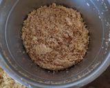 A picture of step 3 of Biscuit panjiri.