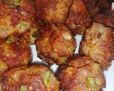 A picture of step 1 of Spaghetti 'and meatballs.
