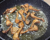 Foto del paso 5 de la receta: Chuletitas de conejo rebozadas al ajo cabañil