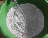 Foto langkah ke 2 dari resep Kue Kukus Tepung Beras.