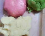 Foto langkah ke 4 dari resep Gethuk Telo Gulung dan Lindri tanpa Cetakan.