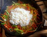 Foto del paso 6 de la receta: Guisado de arroz, vegetales y tofu al Woock...🍽👍
