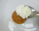 A picture of step 2 of Ice Cream Sandwiched Oat Cookies.