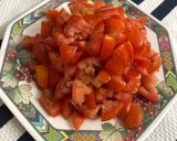 A picture of step 1 of Tomato Thokku.