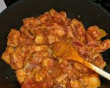 A picture of step 6 of Pork Vindaloo.