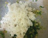 Foto langkah ke 2 dari resep Nasi Goreng Ijo Kecombrang.