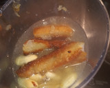 Foto del paso 7 de la receta: Pollo con salsa de almendras y patatas