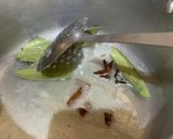 A picture of step 2 of Halka Pulka Gharka Pulao.