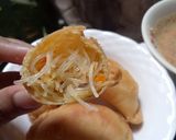 Foto langkah ke 14 dari resep Pastel Isi Bihun & Sambal Kacang (+ tutorial memilin pastel).