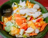 Foto langkah ke 1 dari resep Rujak Buah Blora.