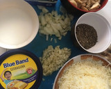 Foto langkah ke 3 dari resep Beef steak+Garlic baby beans and corn+Creamy mushroom sauce.