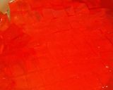 Foto del paso 6 de la receta: Gelatina divertida de cuadritos (mosaico)