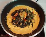 รูปขั้นตอนการทำที่ 10 ของ พาสต้าดำแกงเขียวหวานกุ้งห่อไข่