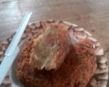 Foto langkah ke 9 dari resep Donat mie sedap rasa ayam bawang.