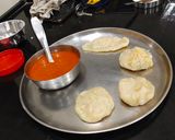 A picture of step 4 of Momos veg.