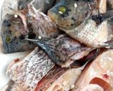 Foto langkah ke 1 dari resep Sop ikan gurameh.