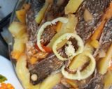 Vegyes Sült halas gyümölcsös tál bacon-nal és zöldségekkel sütve recept fázis 5 fotója