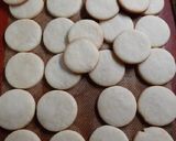 Foto del paso 3 de la receta: Alfajores fáciles de masa sableé