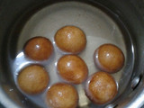 Bread Gulab Jamun