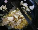 চিকেন কিমা ঘুগনি(Chicken keema ghugni recipe in Bengali) রেসিপি ধাপ - 3 ছবি