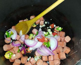 Foto del paso 1 de la receta: Arroz con salchichas