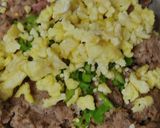 A picture of step 4 of Peshawari chapli kabab.